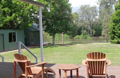 Corowa House | Corowa Riverdeck - Waterfront
