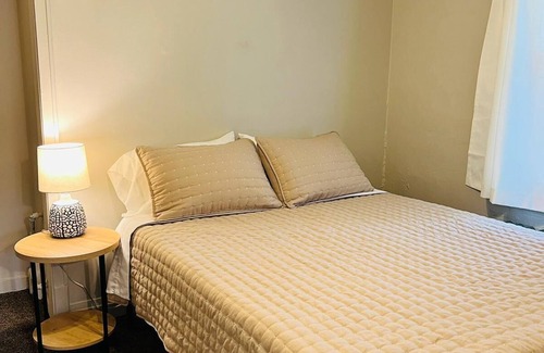 Lake Station Apartment | Corporate Rental Apartment In Northwest Indiana