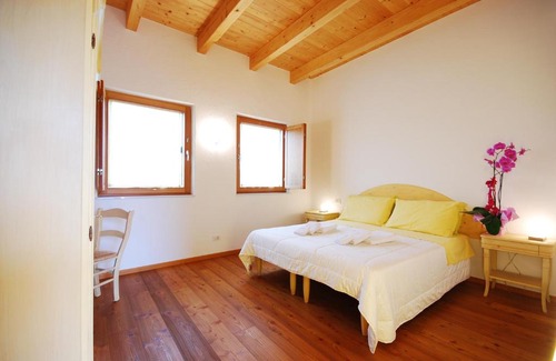 Sud House | Corte all'Olmo