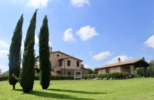 Montefiascone Villa | Corte degli Ulivi: country villa and annexe for an exclusive vacation