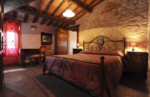 Orvieto Other | CORTE ESTERNA APARTMENT 1 in farmhouse with pool in Orvieto