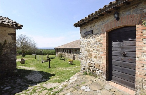Orvieto Other | CORTE ESTERNA APARTMENT 1 in farmhouse with pool in Orvieto