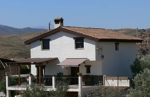 Finana Cottage | Cortijo Barrolea Rural Housing (full rental)