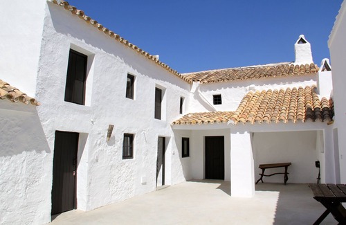 La Bobadilla House | Cortijo c&c - luxurious privacy.