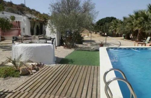 El Toyo House | Cortijo casa rural "La cueva "