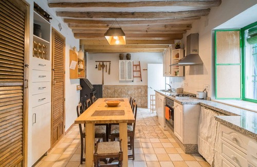 Cabra Cottage | Cortijo Don Simon, ideal for families and friends (pet friendly)