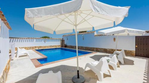 Las Lagunillas House | Cortijo El Llano Priego de Córdoba by Ruralidays