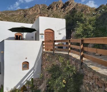 Huebro House | Cortijo El Molino Apartamento"El balconcito"