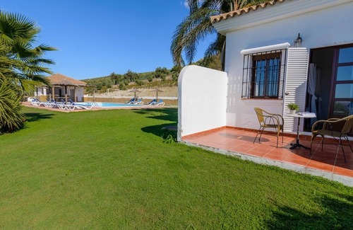 Arcos de la Frontera Villa | Cortijo Escondido Arcos de la Frontera by Ruralidays
