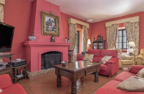 Setenil de las Bodegas House | Cortijo La Dehesa del Pilar