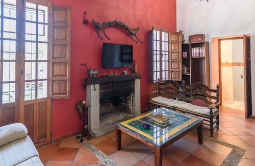 Antequera Villa | Cortijo los Dolmenes Antequera by Ruralidays