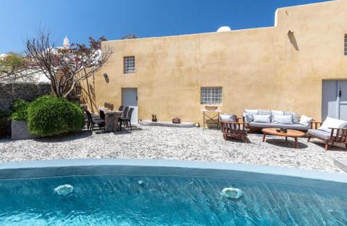 Emporio Villa | Cortile delle Stelle