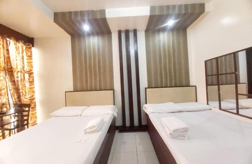 Sampaloc Hotel | Cosmo Hotel Espana Near Ust