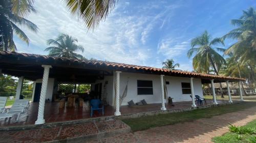 San Bernardo del Viento House | Costa Mar