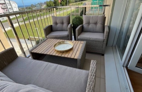 Barreiros Apartment | Costa Reinante Foro Las Catedrales. ¡A 5 Minutos de la Playa de Las Catedrales!