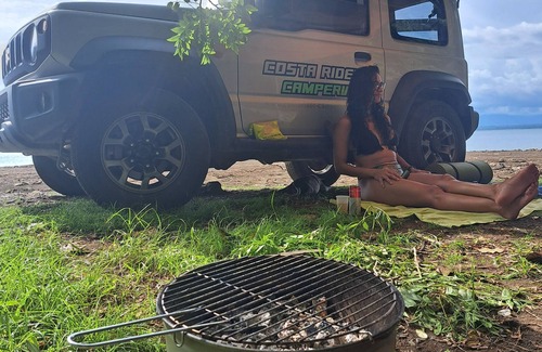 Alajuela House | Costa Rider Campervan / Suzuki Jeep Jimmy 44 With Roof Tent