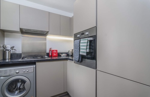 Dartford House | Cosy 2 bed House in quiet residential area