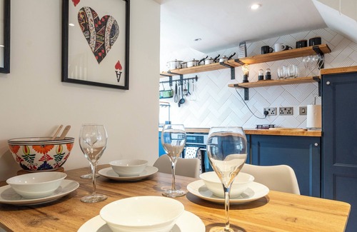 Kingham House | Cosy 2BD Cottage Near Daylesford
