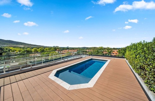 Reid Apartment | Cosy 2BR in Reid w/t free wifi/parking