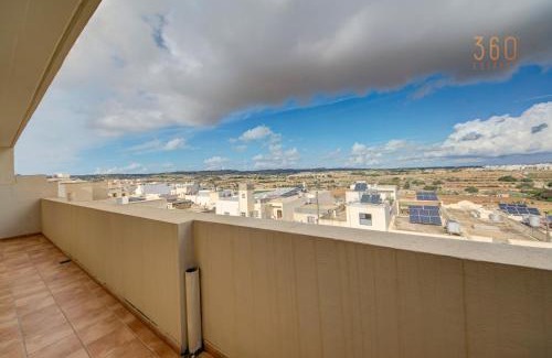 Siggiewi Apartment | Cosy 2BR penthouse with private balcony by 360 Estates
