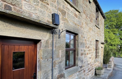 Longnor Cottage | Cosy 3 Bedroom Cottage in the Peak District
