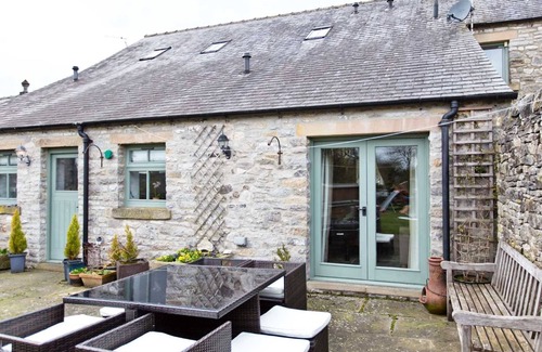 Great Longstone House | Cosy 3 bedroom barn conversion in the village of Great Longstone, close to Bakewell