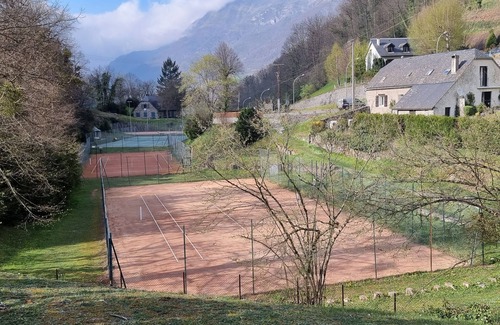 Luz-Saint-Sauveur Apartment | Cosy 30m2 apartment 2 minutes from the spa, 5 minutes from the town center