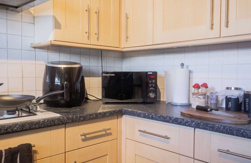West Hill House | Cosy 4 Bed Wimbledon Home- Ideal for Families/London City Explorers/Sports Fans!