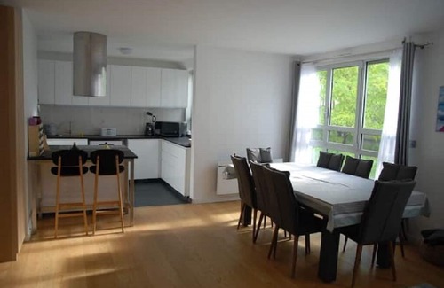 12th Arrondissement Apartment | Cosy 90m2 apartment in Paris 12, modern and well-equipped