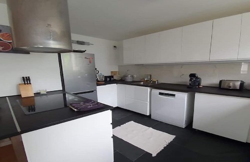12th Arrondissement Apartment | Cosy 90m2 apartment in Paris 12, modern and well-equipped