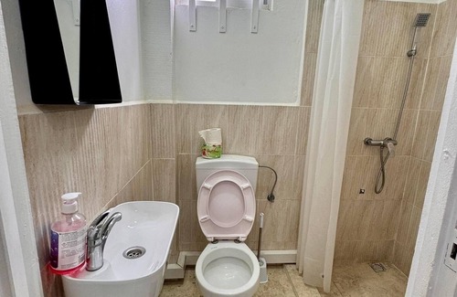 Paramaribo Apartment | Cosy and Calm gated Apartment for either Business stay or Vacation.