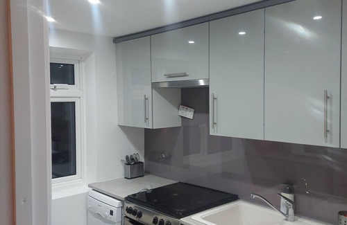 Borehamwood Apartment | Cosy and comfortable in Borehamwood