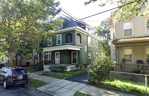New Haven Apartment | COSY and HOMEY with ALL