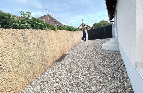 Albesti House | Cosy and spacious 2 bedroom house