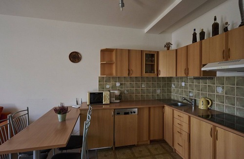 Albrechtice v Jizerskych horach Apartment | Cosy apartment for 4 guests with WIFI, TV and balcony
