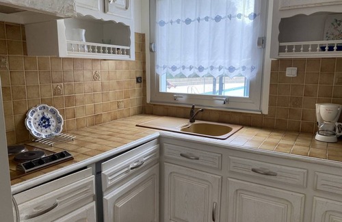 Saint-Cast-le-Guildo Apartment | Cosy apartment in residence with swimming pool located 100m from the large beach of Saint Cast and.
