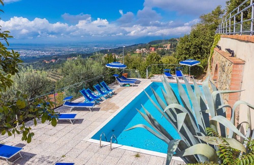 San Baronto Apartment | Cosy apartment for 4 guests with WIFI, pool, balcony, pets allowed and panoramic view