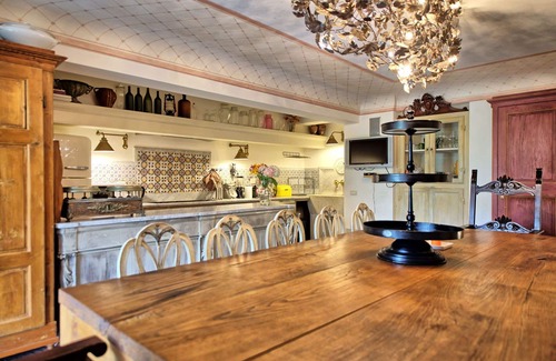Villa A Sesta Apartment | Cosy apartment for 5 people with A/C, WIFI, pool, TV, patio and panoramic view