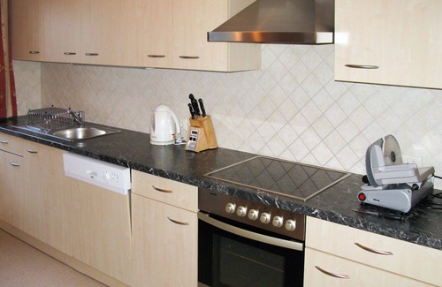 Schwendau Apartment | Cosy apartment for 24 guests with WIFI, TV and balcony