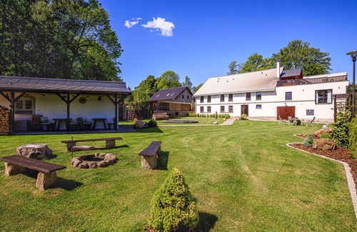 Arnoltice u Decina Apartment | Cosy apartment for 2 guests with WIFI, TV, terrace and parking