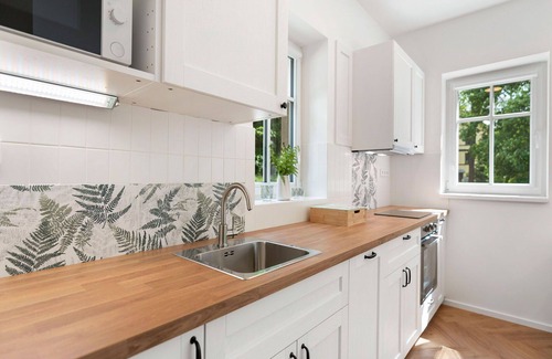 Hrensko Apartment | Cosy apartment for 4 guests with WIFI, TV, patio and pets allowed