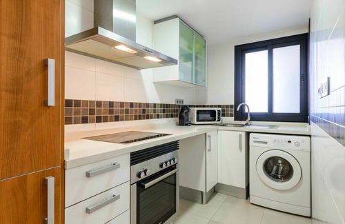 El Grau de Moncofa Apartment | Cosy apartment for 4 guests with A/C, pool, WIFI, TV and terrace