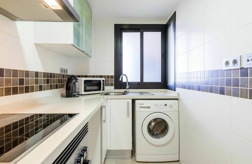 El Grau de Moncofa Apartment | Cosy apartment for 4 guests with A/C, pool, WIFI, TV and terrace