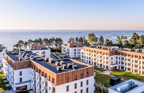 Gaski Apartment | Cosy apartment for 4 people with WIFI, hot tub, pool, TV and balcony