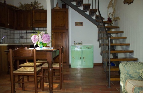 Pian di Sco Apartment | Cosy apartment for 5 people with WIFI, pool, TV and parking