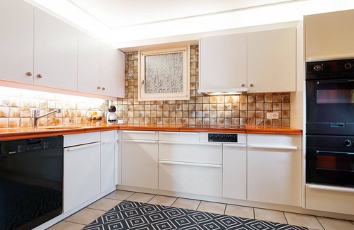 Weesen Apartment | Cosy apartment for 5 people with WIFI, TV, balcony and parking