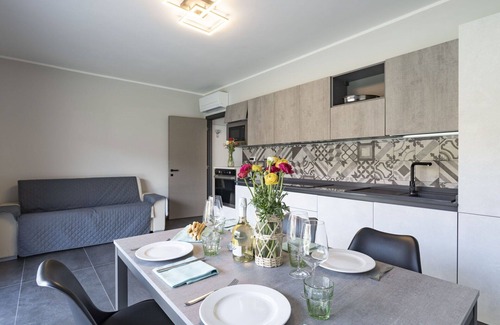 Caramagna Ligure Apartment | Cosy apartment for 6 guests with A/C, WIFI, pool, TV, terrace, pets allowed and parking