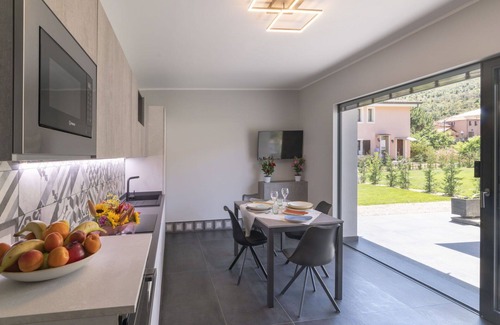 Caramagna Ligure Apartment | Cosy apartment for 6 guests with A/C, WIFI, pool, TV, terrace, pets allowed and parking