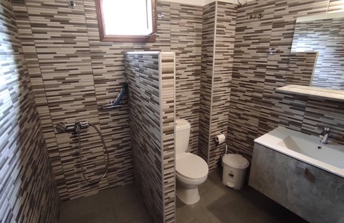 Amarinthos Apartment | Cosy Apartment in relaxed neigboorhood.