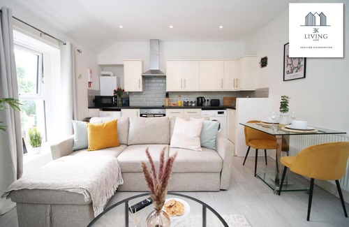 Uplands Apartment | Cosy Apartment In The Heart Of Uplands - Swansea - Prime Location - By EKLIVING LUXE